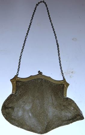 xxM300M Antique Whiting & Davis Co Mesh Bag x